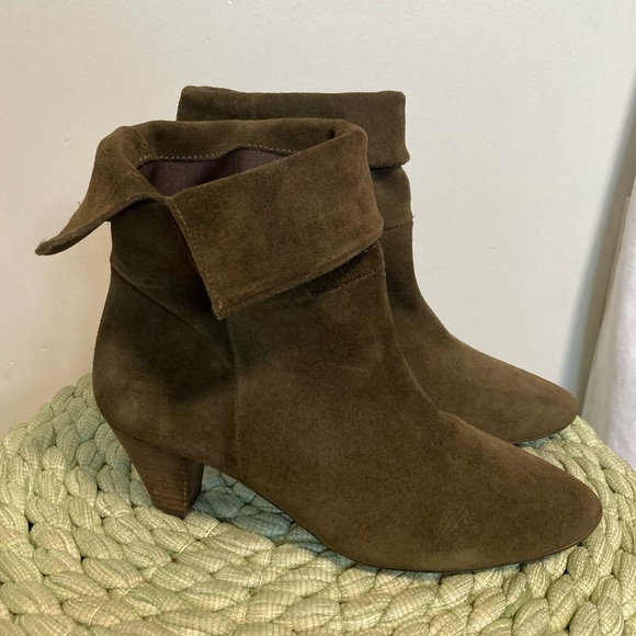 Free People Adella Musk Khaki Dark Green Suede Slip On Low Heel Booties - Picture 2 of 11